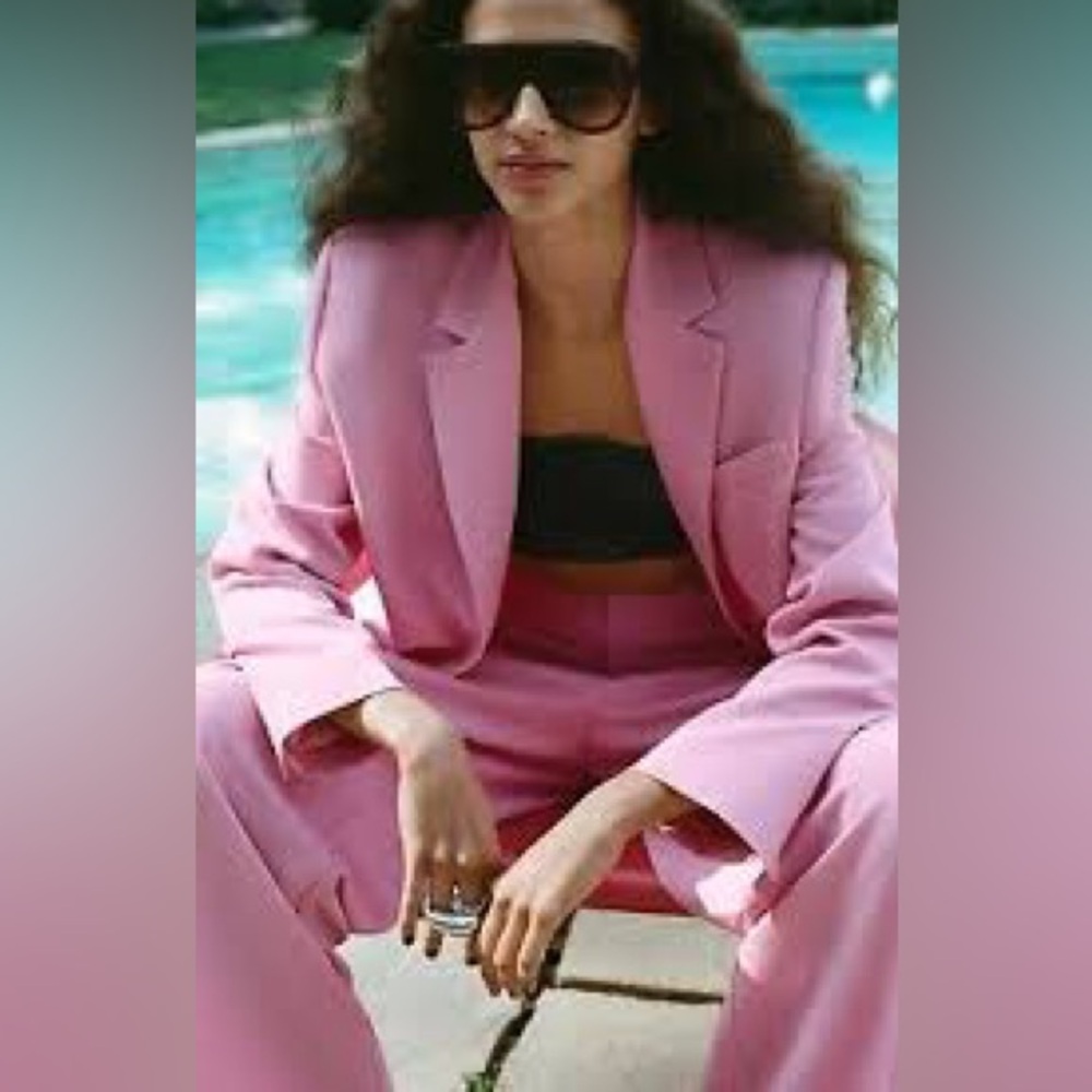 Zara set straight cut blazer and pleated pants - Picture 3 of 9